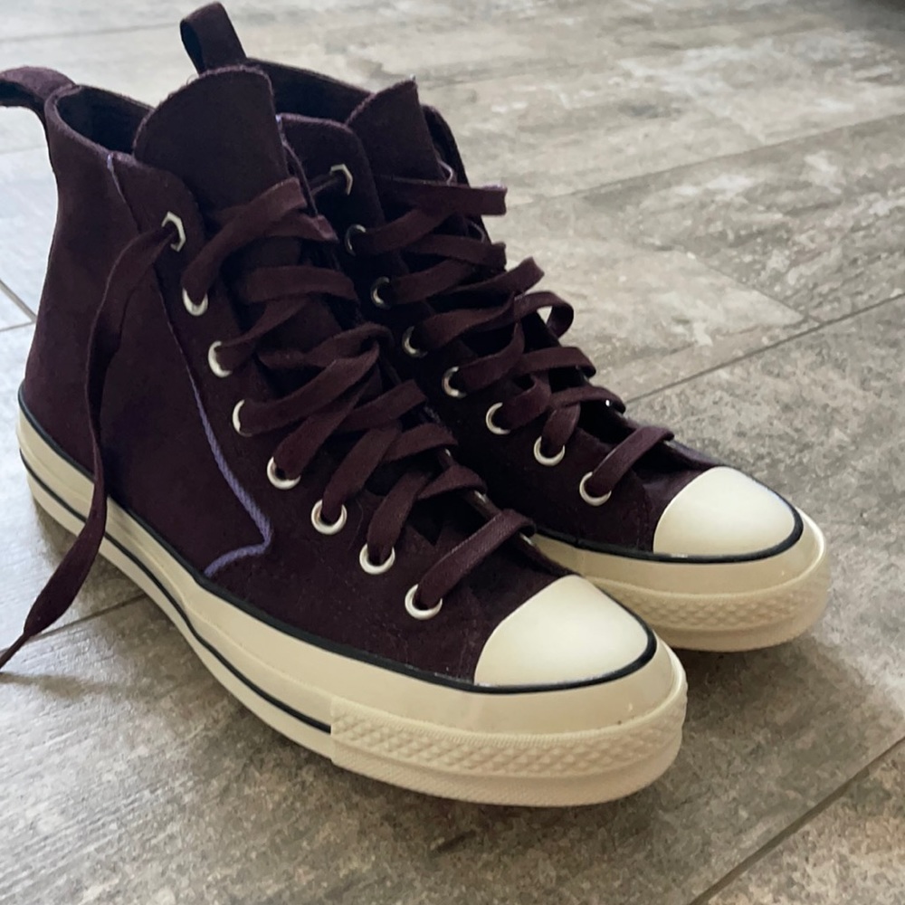 Women’s size 9 Violet suede chuck taylors